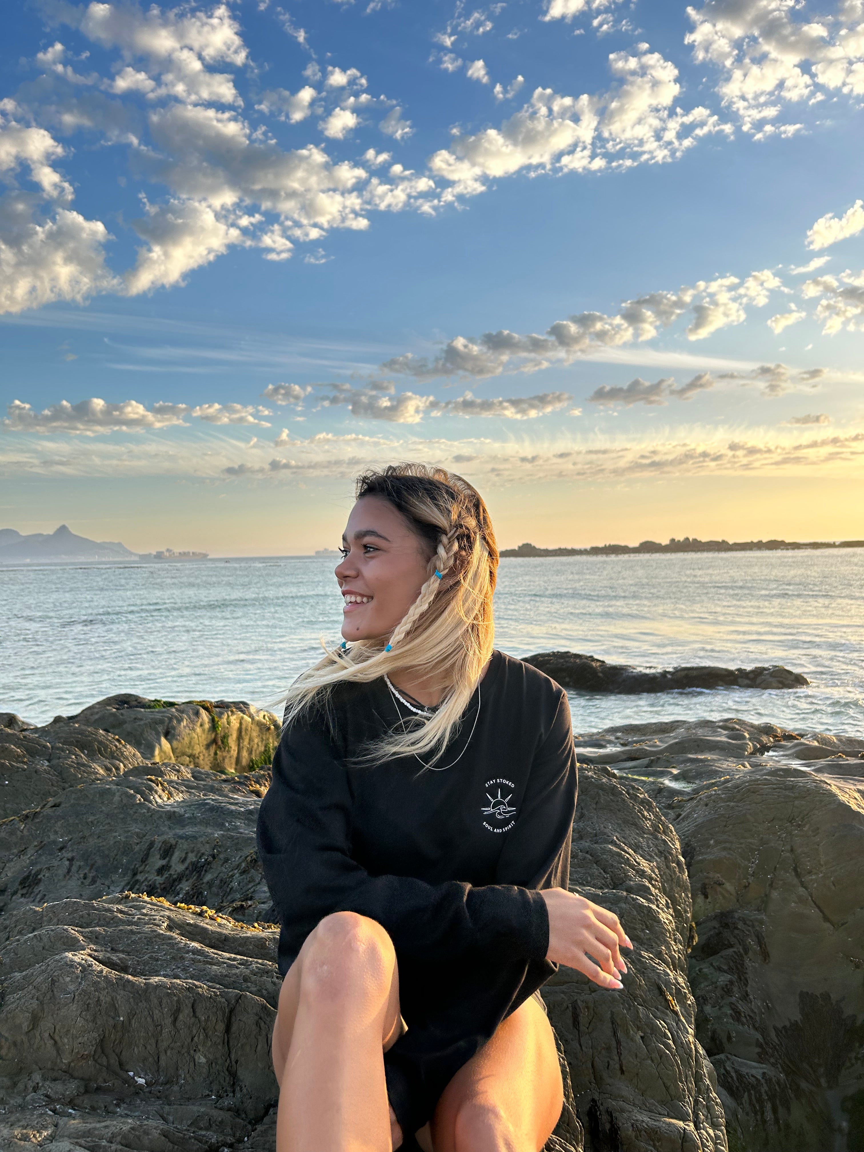 Black Sun and Sea Long Sleeve shirt