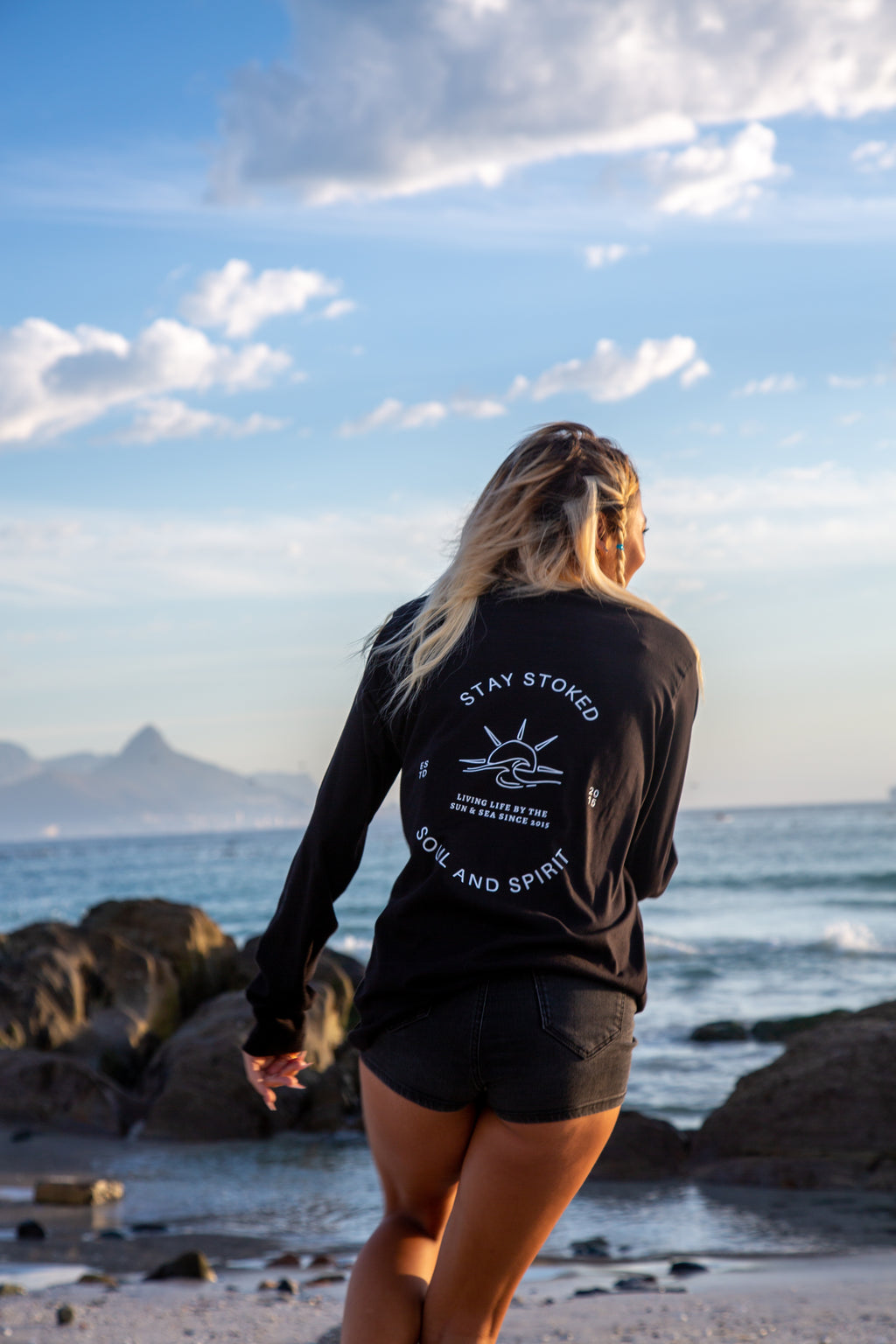 Black Sun and Sea Long Sleeve shirt