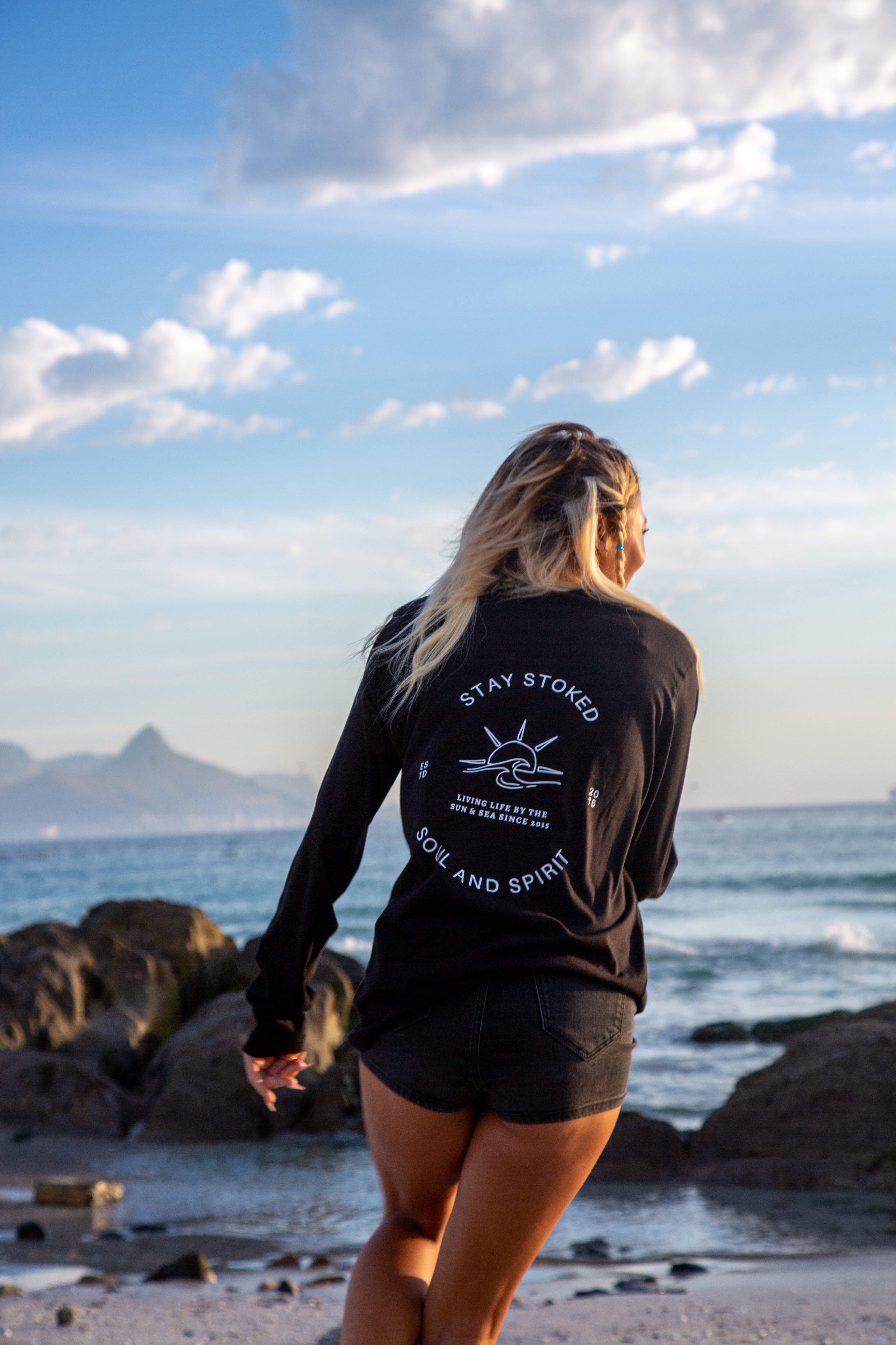 Black Sun and Sea Long Sleeve shirt