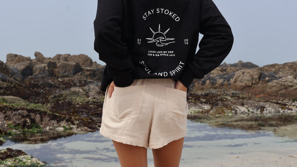 Ladies Beige Muslin Shorts